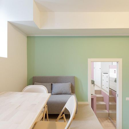 Insubria Park - Pastel Color Apartment! Milan Luaran gambar